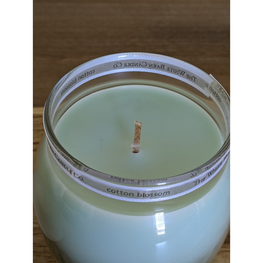 White Barn Candle/ Bath & Body Works COTTON BLOSSOM 15 OZ Jar Candle HTF! - Picture 8 of 8